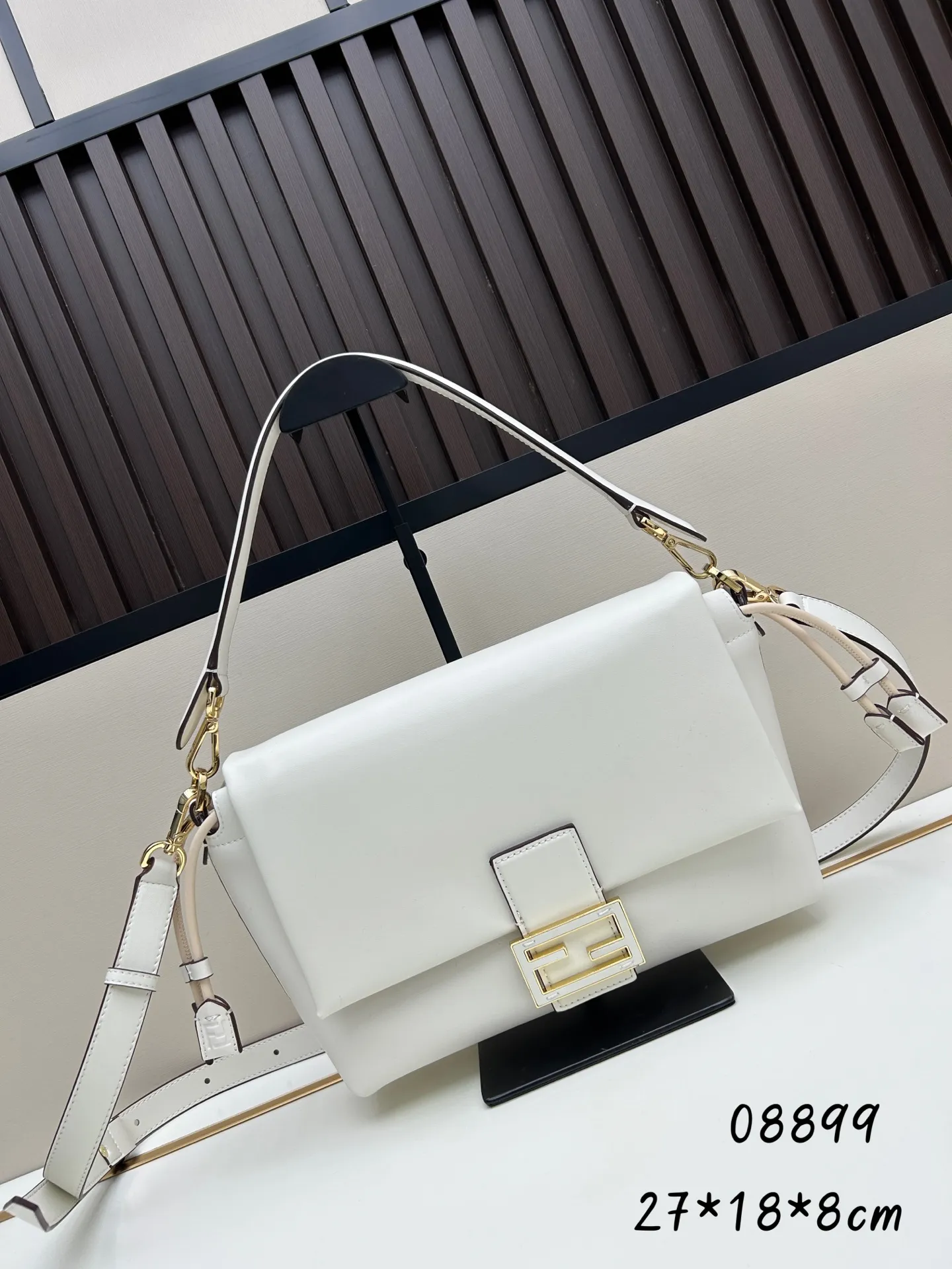 All Categories Fendi Women's Bags (Fendi) Fendi H08899