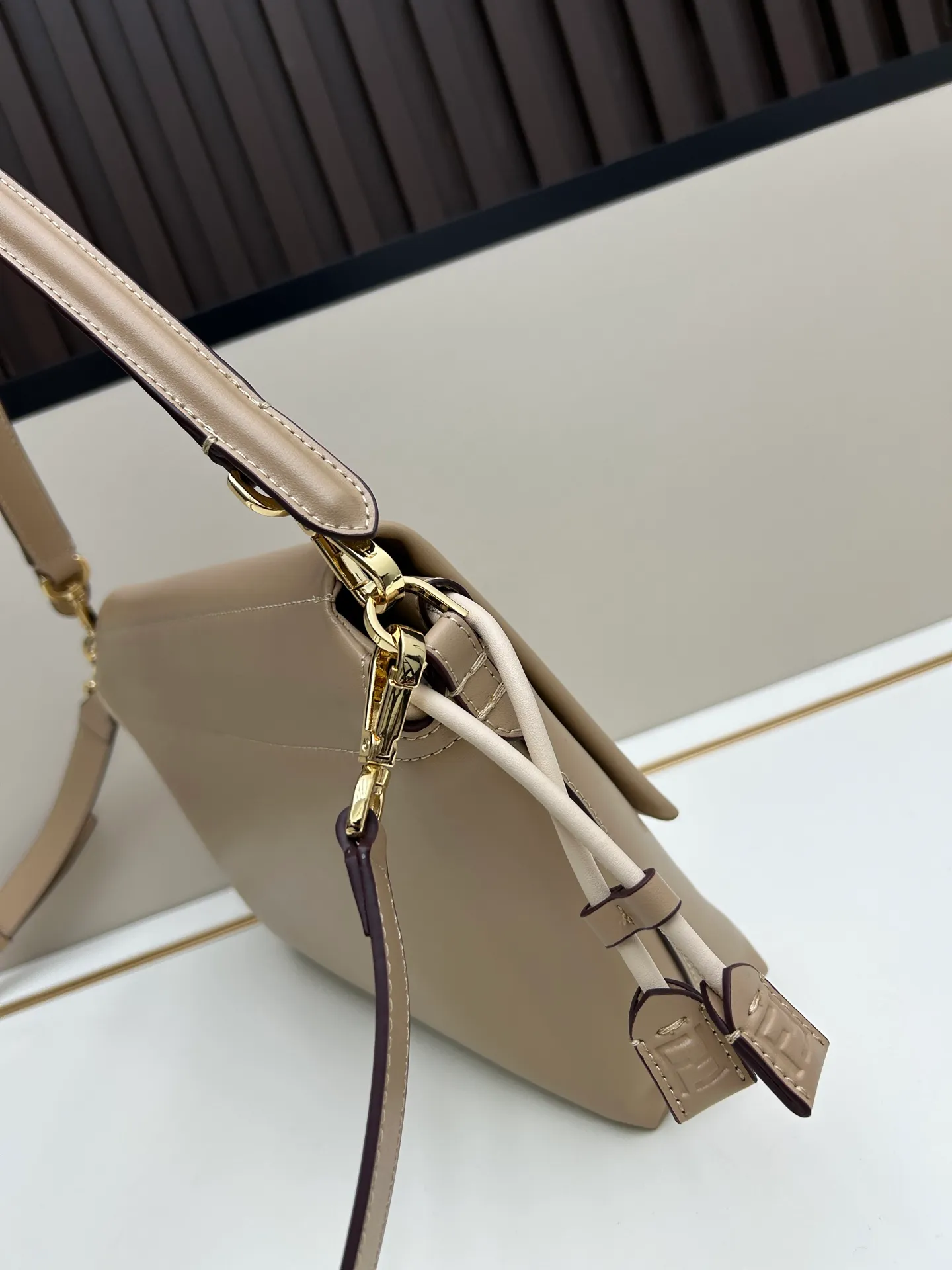 All Categories Fendi Women's Bags (Fendi) Fendi H08899