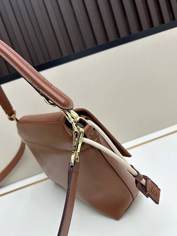 All Categories Fendi Women's Bags (Fendi) Fendi H08899