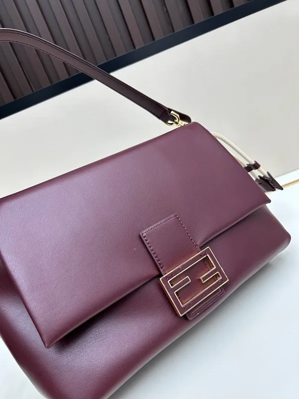 All Categories Fendi Women's Bags (Fendi) Fendi H08899