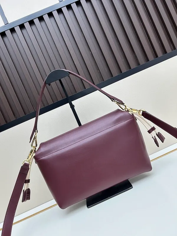 All Categories Fendi Women's Bags (Fendi) Fendi H08899