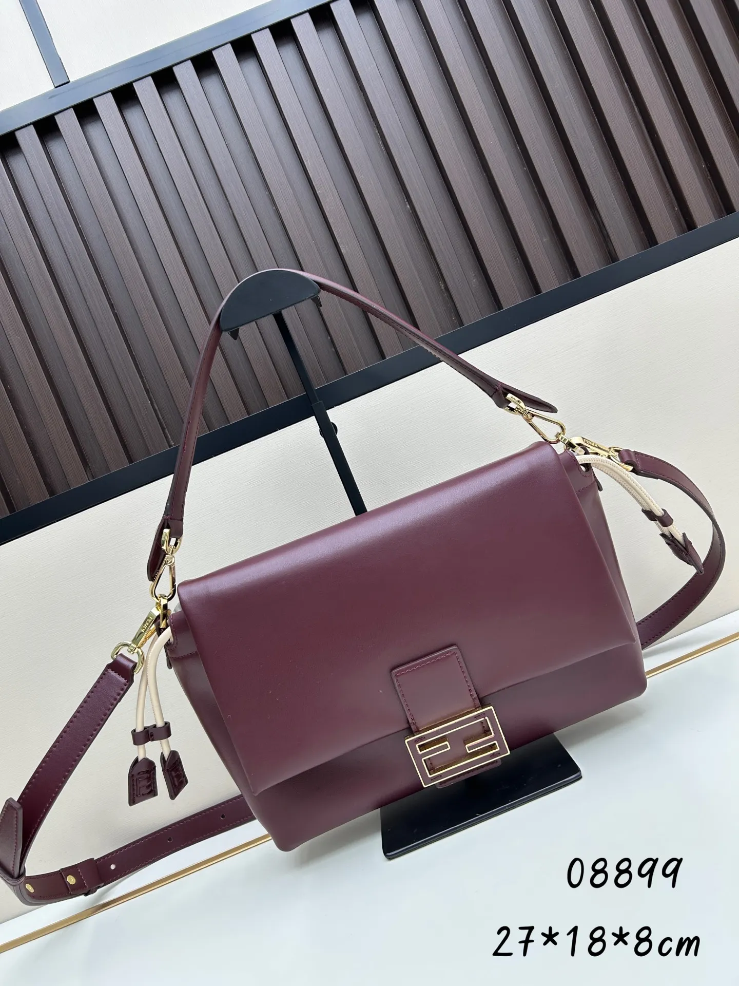 All Categories Fendi Women's Bags (Fendi) Fendi H08899
