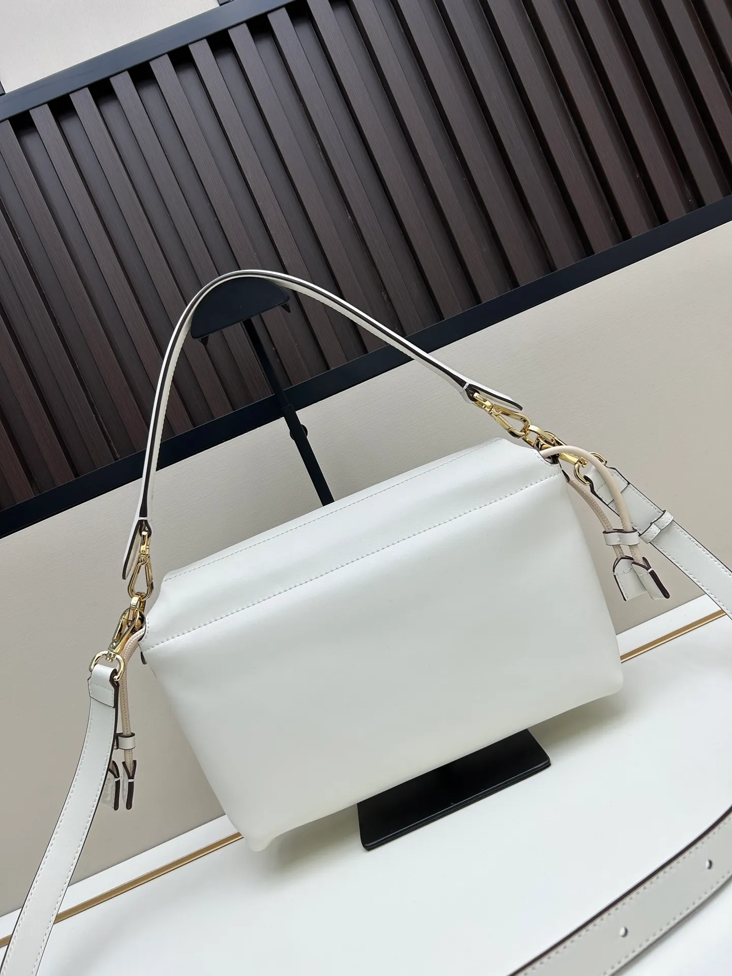 All Categories Fendi Women's Bags (Fendi) Fendi H08899