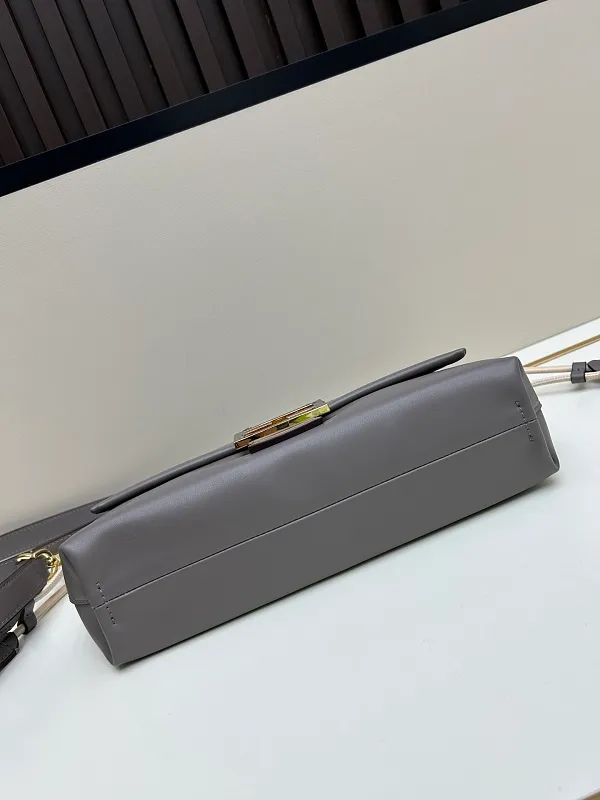 All Categories Fendi Women's Bags (Fendi) Fendi H08899