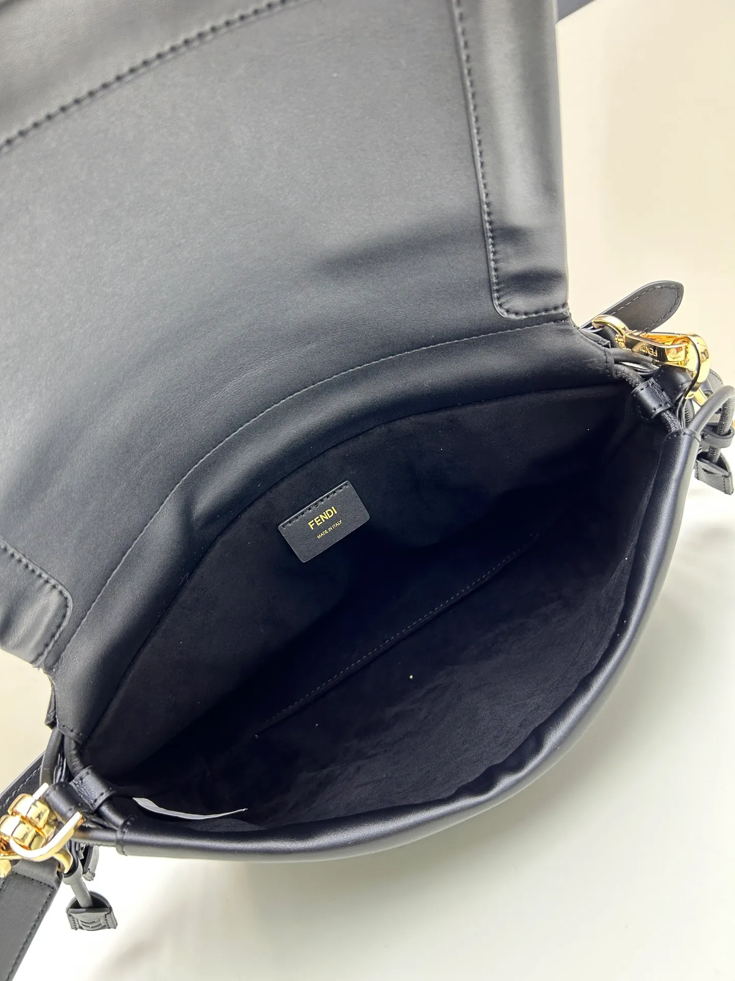 All Categories Fendi Women's Bags (Fendi) Fendi H08899
