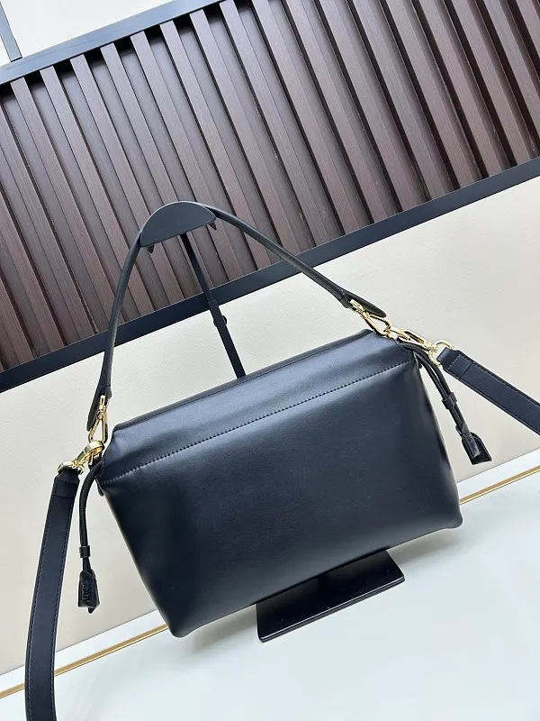 All Categories Fendi Women's Bags (Fendi) Fendi H08899
