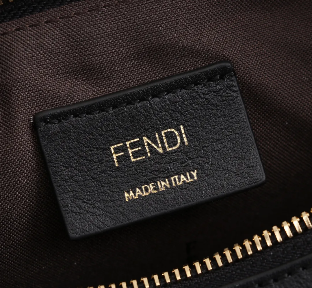 All Categories Fendi Women's Bags (Fendi) Fendi Original Size 831 Small