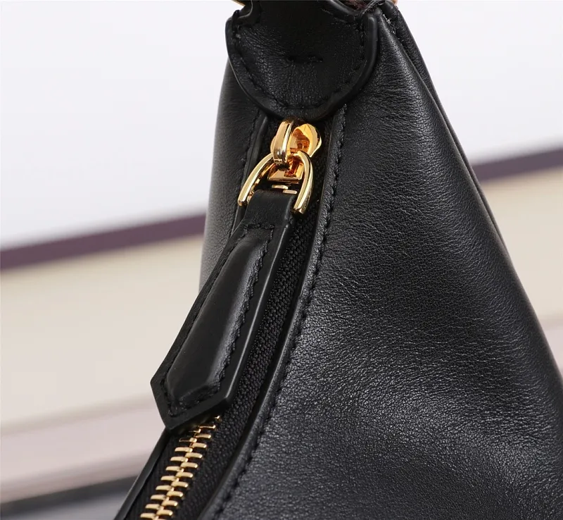 All Categories Fendi Women's Bags (Fendi) Fendi Original Size 831 Small