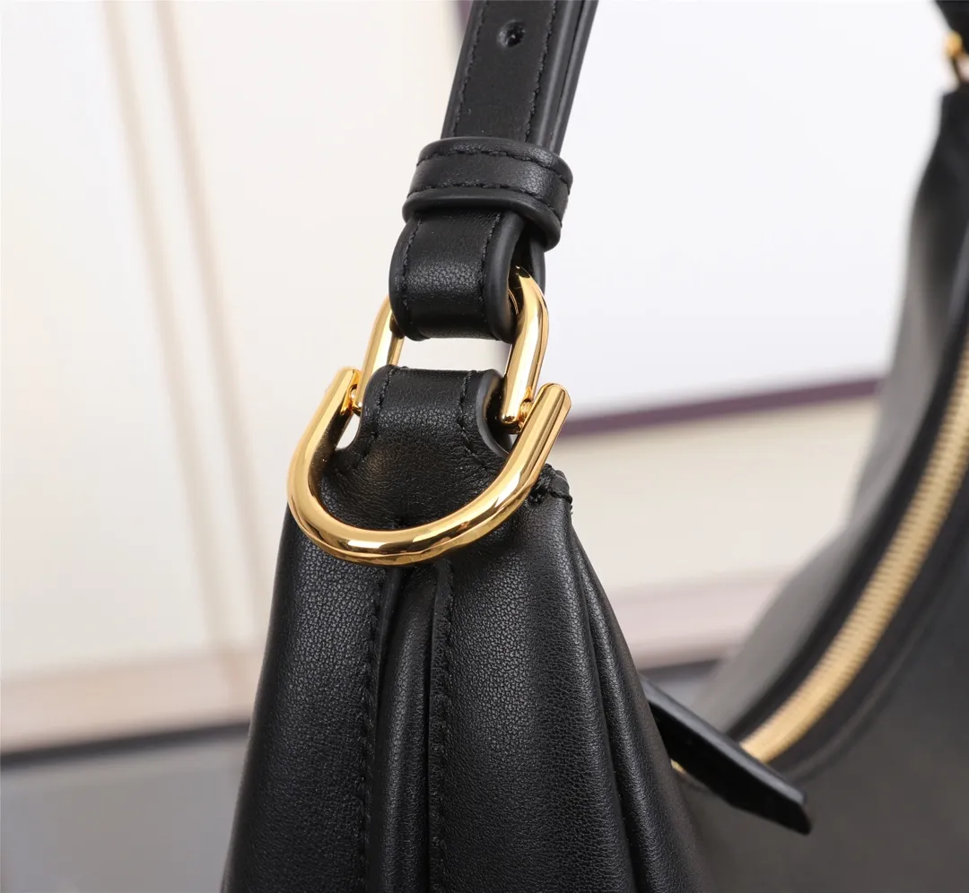 All Categories Fendi Women's Bags (Fendi) Fendi Original Size 831 Small