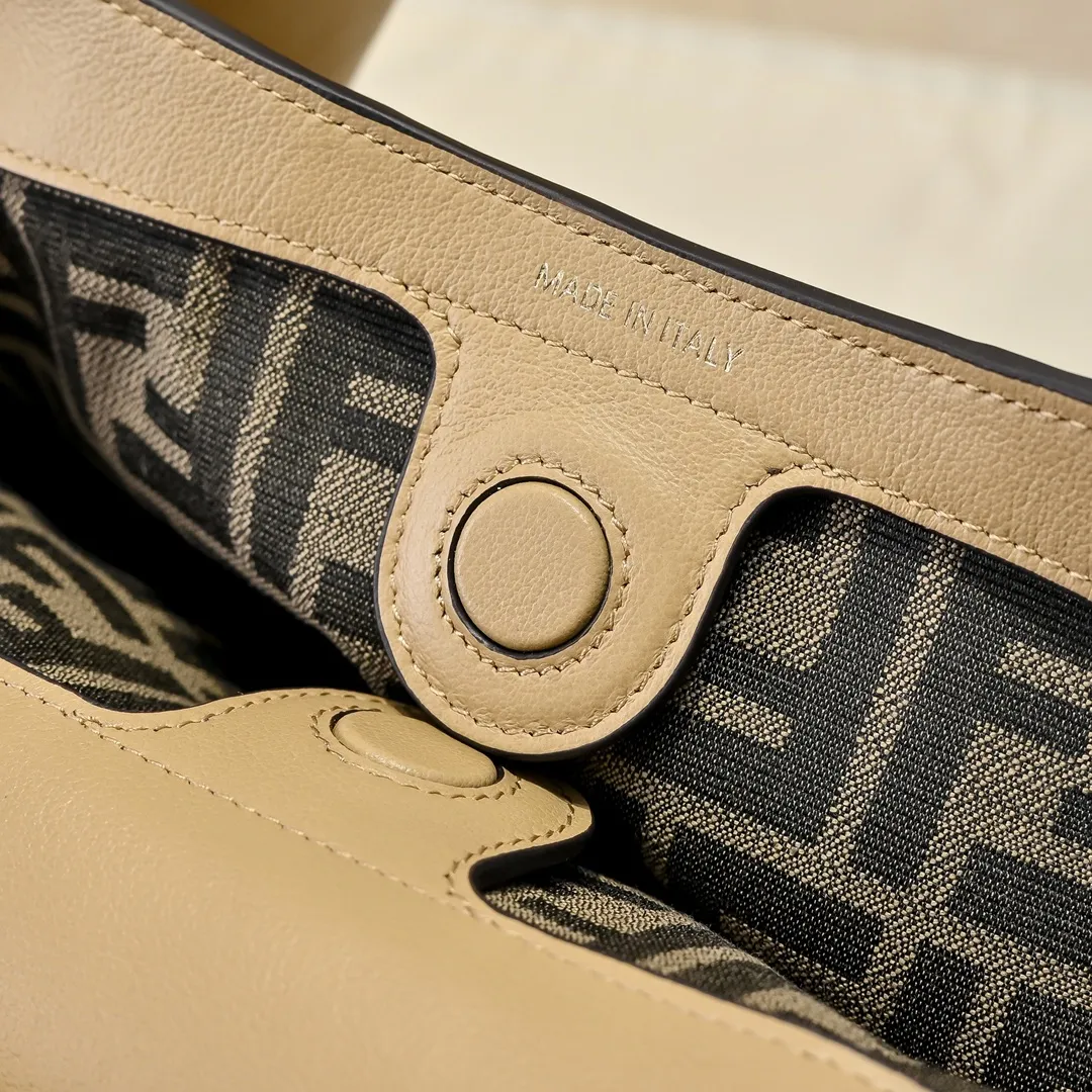 All Categories Fendi Women's Bags (Fendi) Fendi Original Order 002