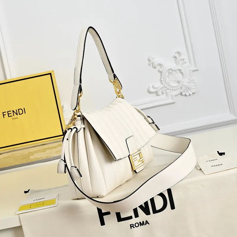 All Categories Fendi Women's Bags (Fendi) Fendi 1108
