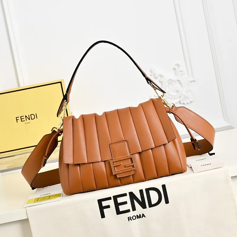 All Categories Fendi Women's Bags (Fendi) Fendi 1108