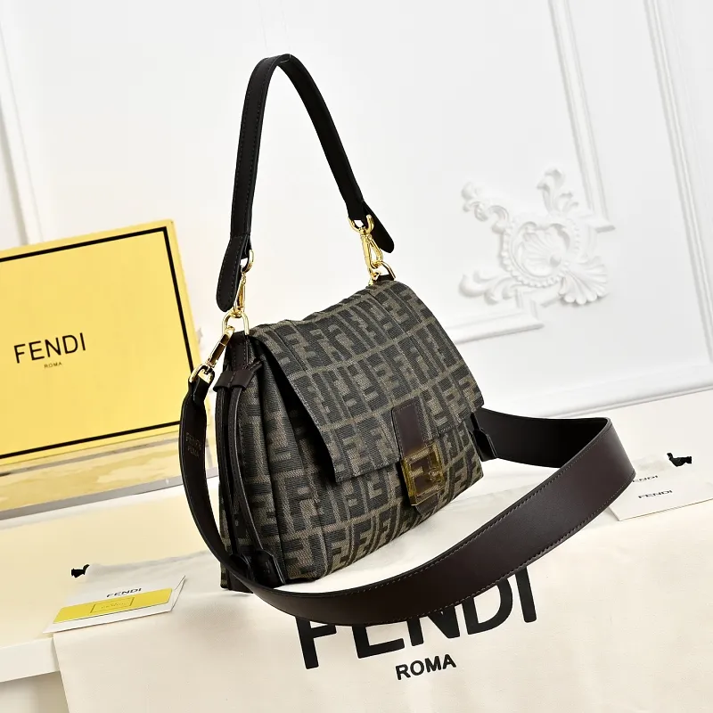 All Categories Fendi Women's Bags (Fendi) Fendi 1108