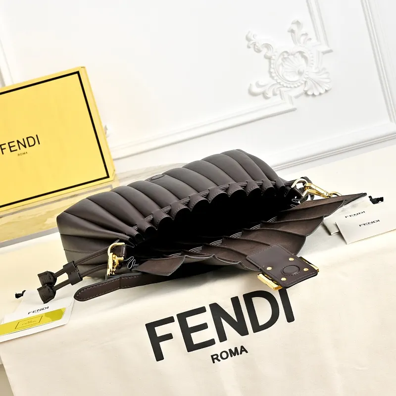 All Categories Fendi Women's Bags (Fendi) Fendi 1108