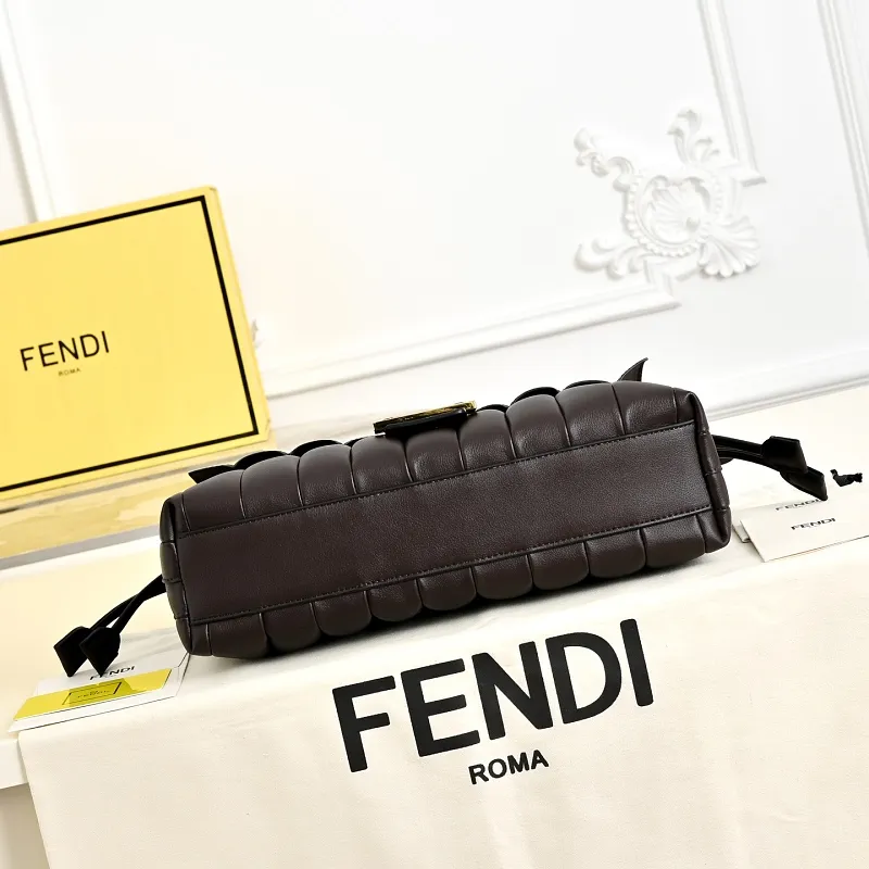 All Categories Fendi Women's Bags (Fendi) Fendi 1108