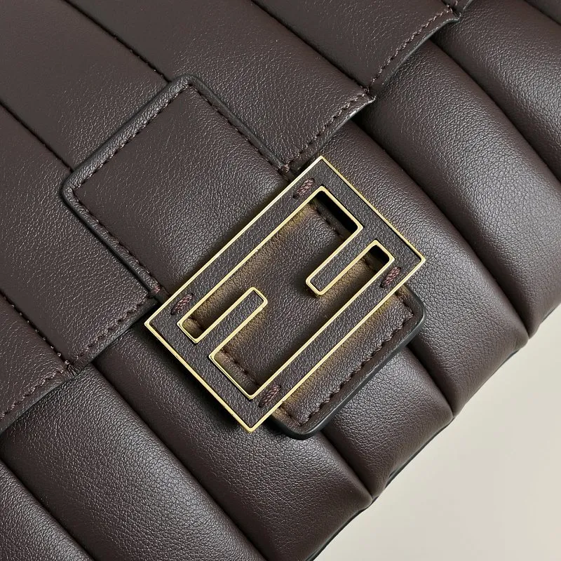All Categories Fendi Women's Bags (Fendi) Fendi 1108