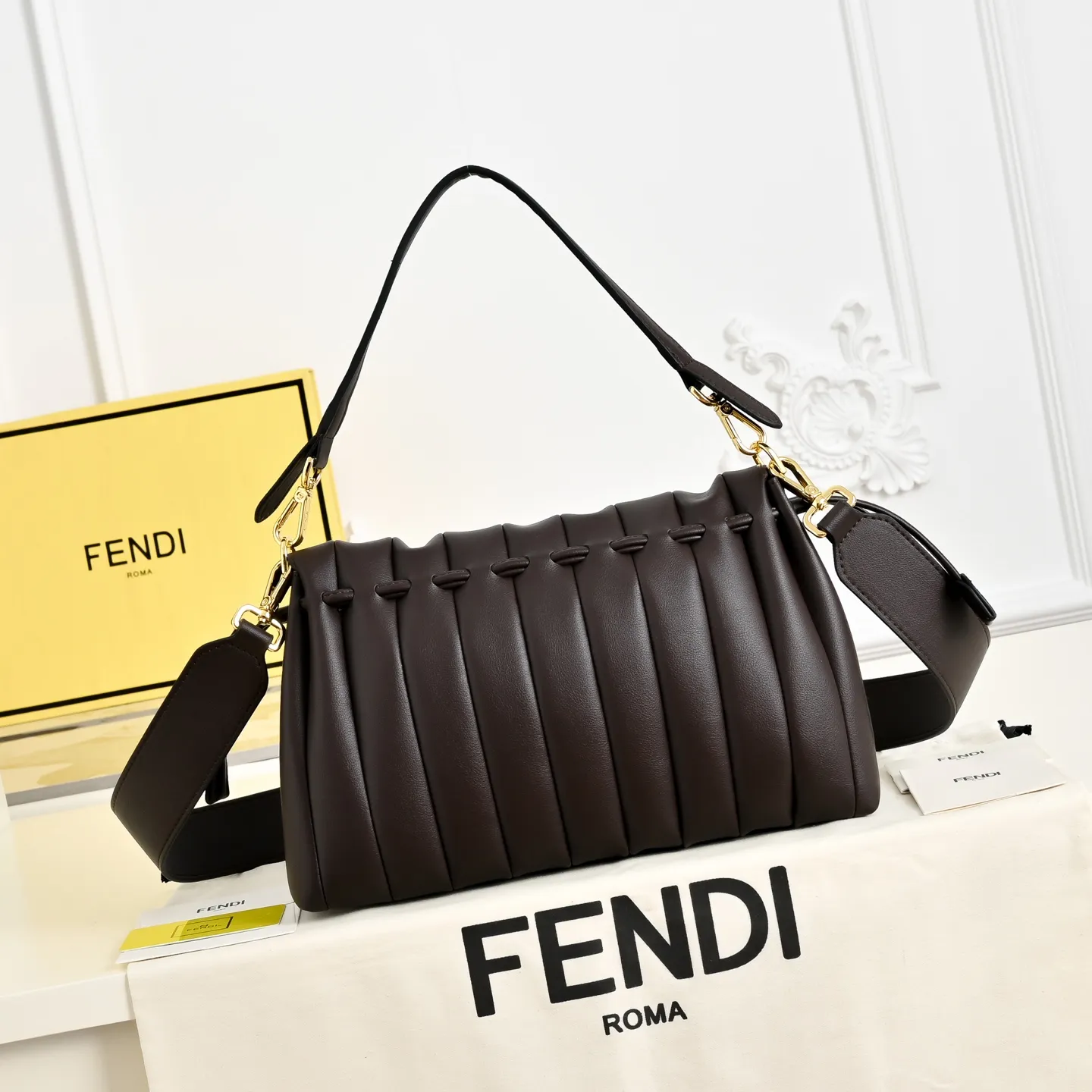 All Categories Fendi Women's Bags (Fendi) Fendi 1108