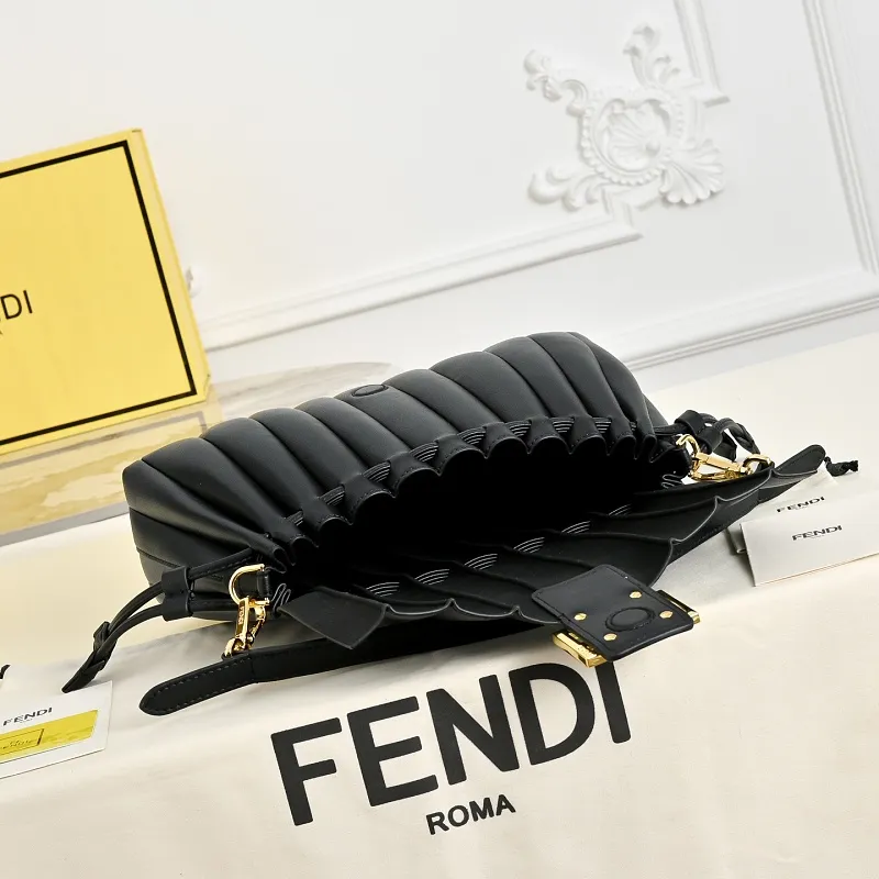 All Categories Fendi Women's Bags (Fendi) Fendi 1108