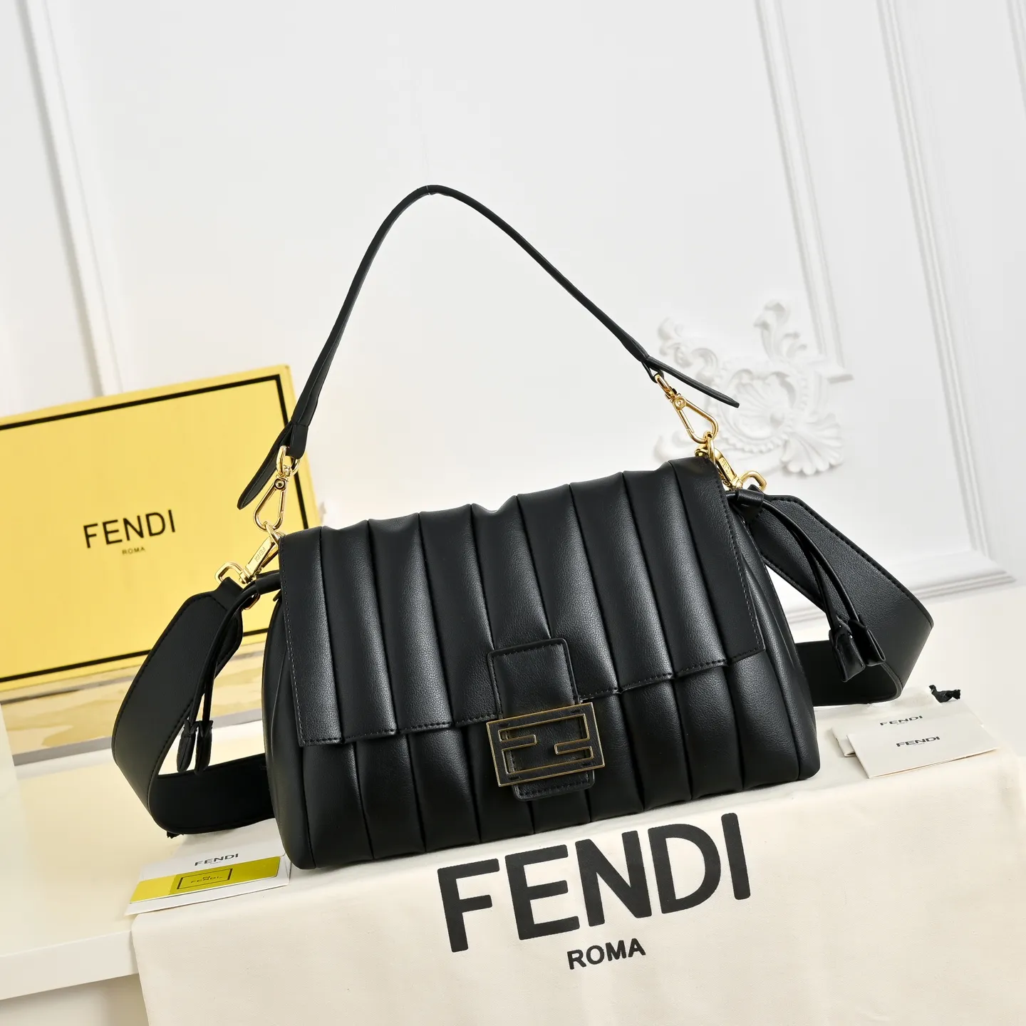 All Categories Fendi Women's Bags (Fendi) Fendi 1108
