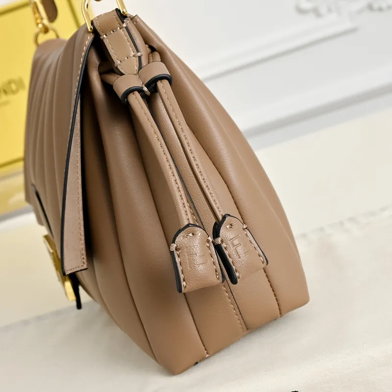 All Categories Fendi Women's Bags (Fendi) Fendi 1108