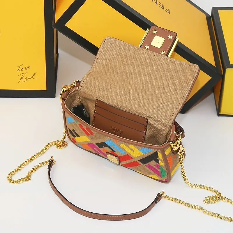 All Categories Fendi Women's Bags (Fendi) Fendi 205