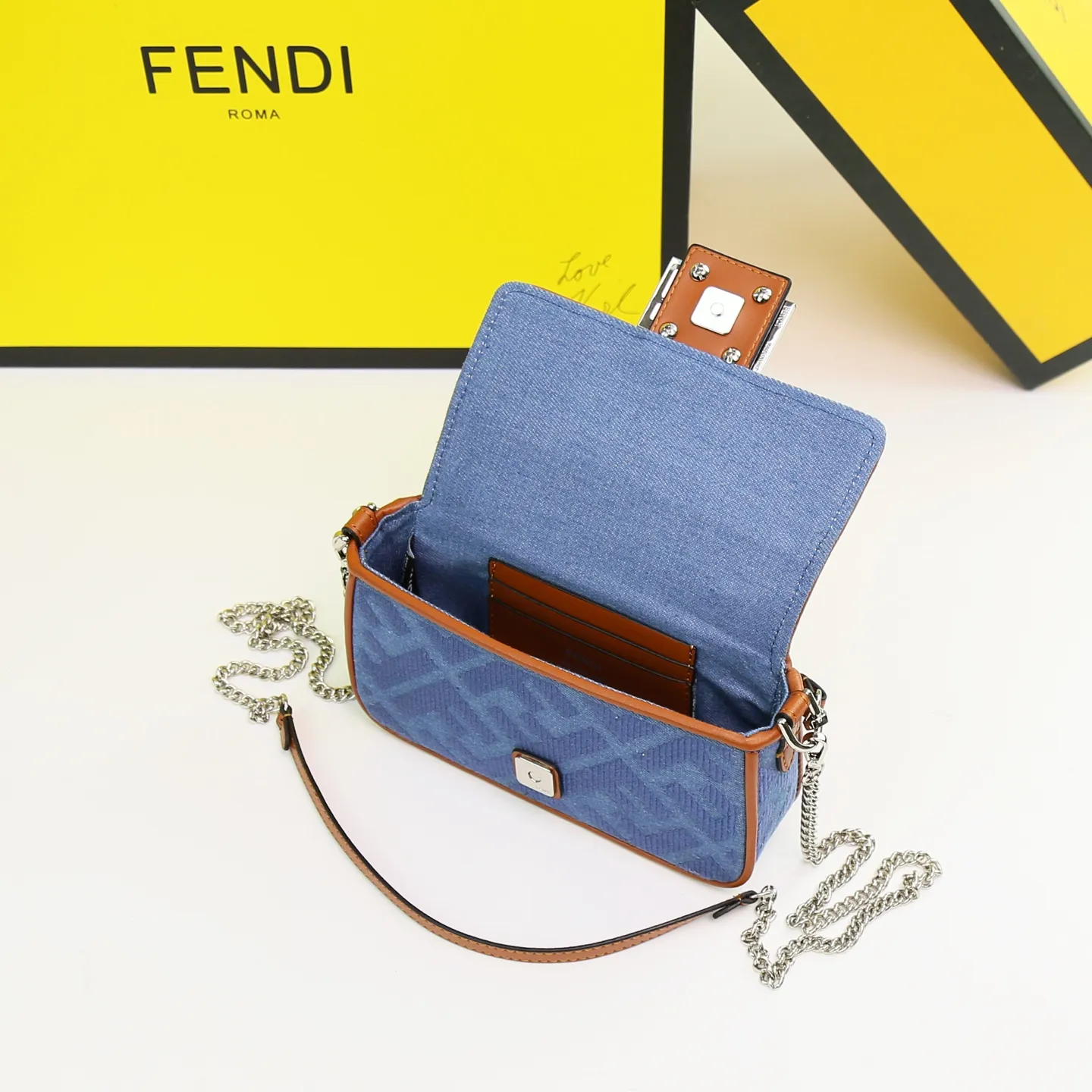 All Categories Fendi Women's Bags (Fendi) Fendi 205