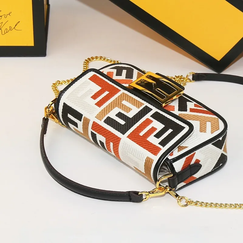 All Categories Fendi Women's Bags (Fendi) Fendi 205