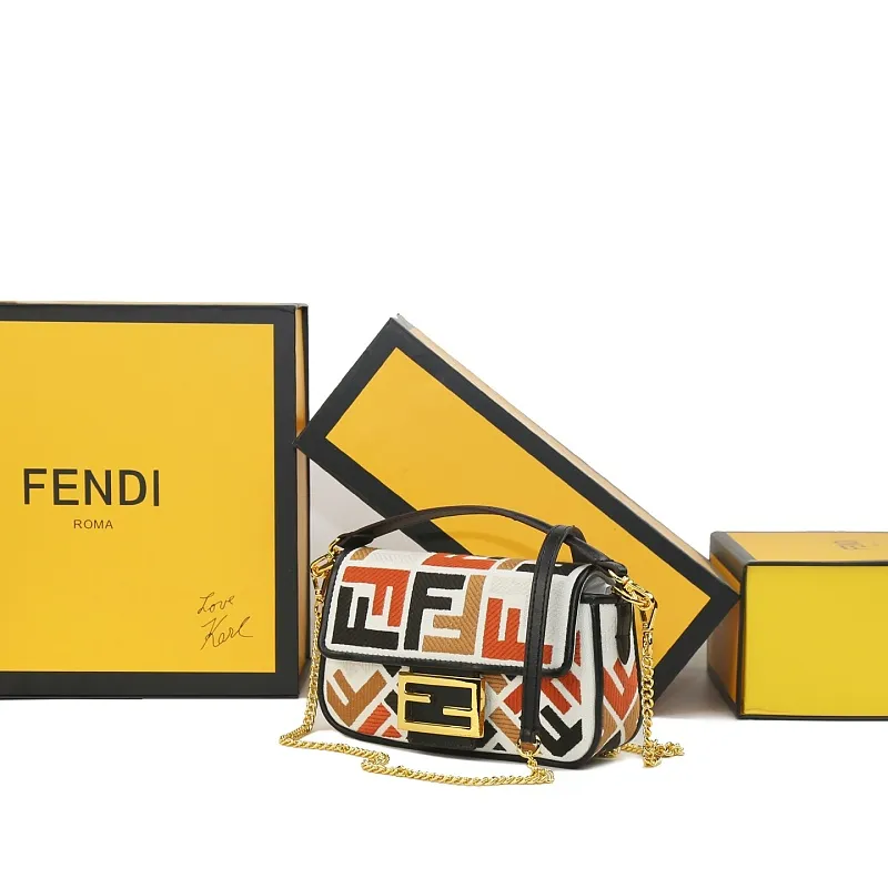 All Categories Fendi Women's Bags (Fendi) Fendi 205