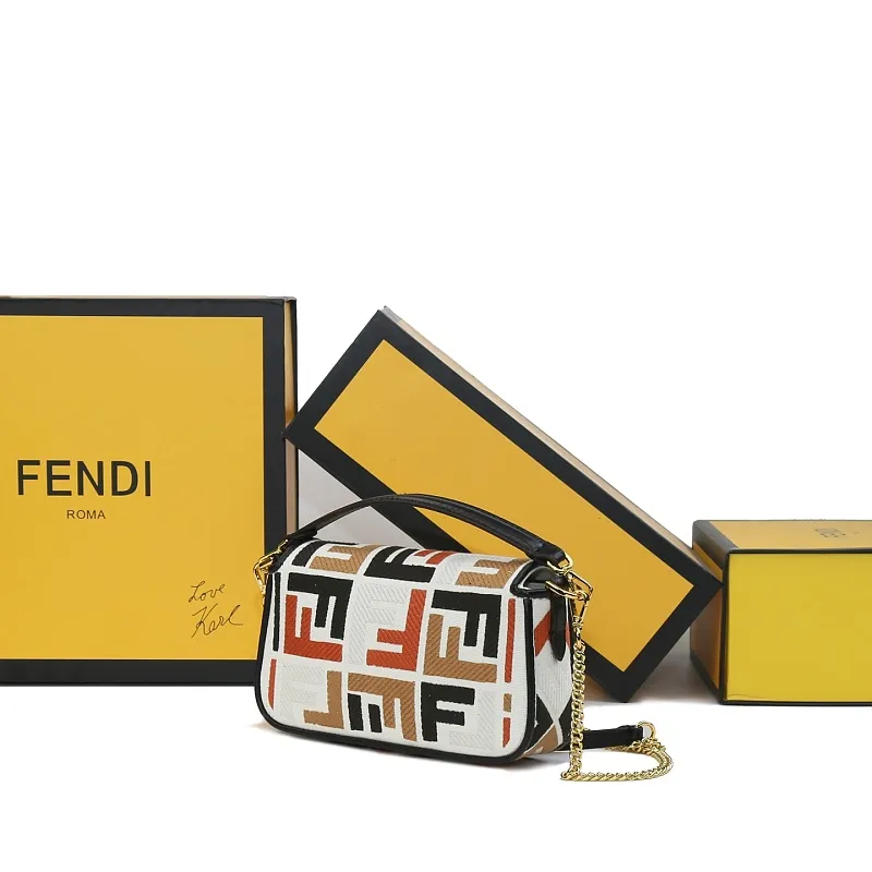 All Categories Fendi Women's Bags (Fendi) Fendi 205