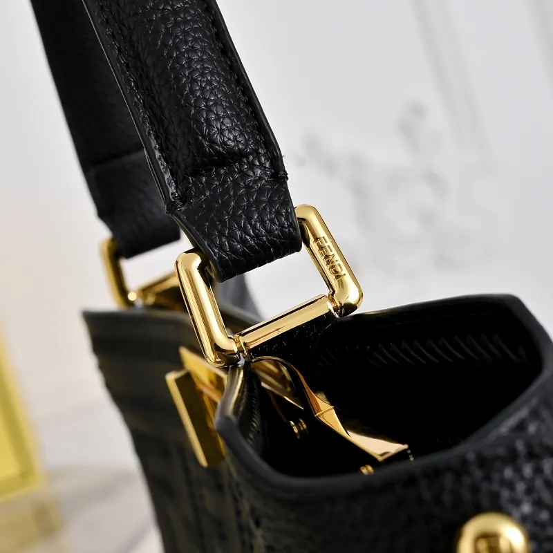 All Categories Fendi Women's Bags (Fendi) Fendi 3339