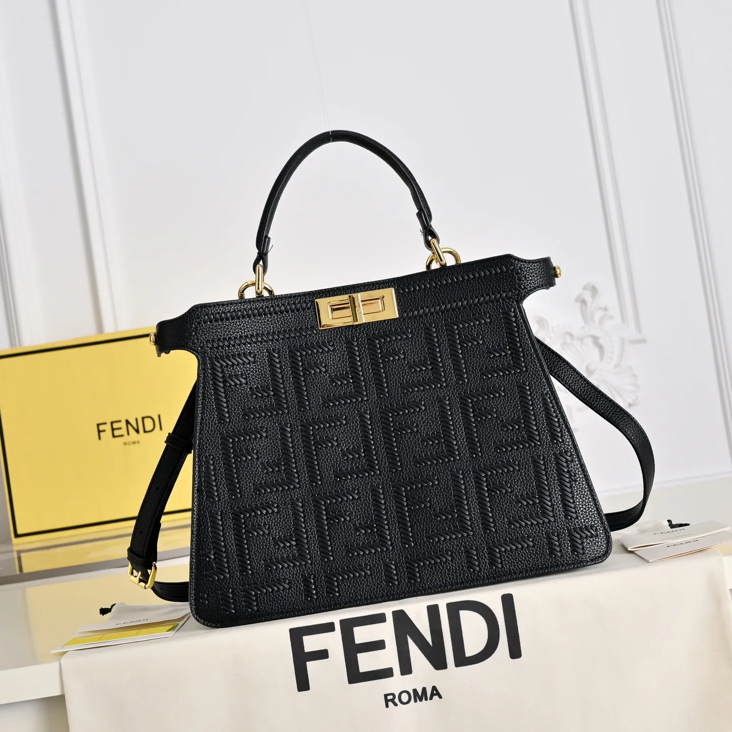 All Categories Fendi Women's Bags (Fendi) Fendi 3339