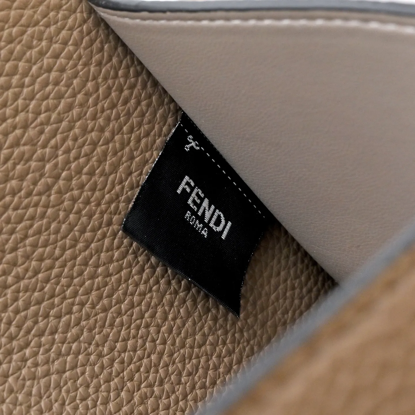 All Categories Fendi Women's Bags (Fendi) Fendi 3339