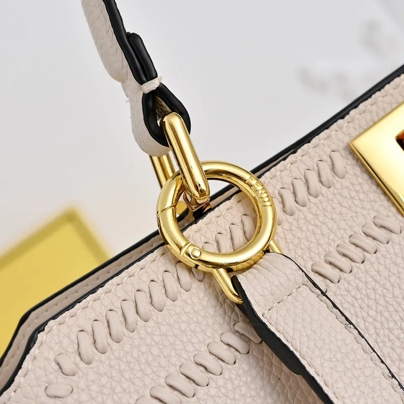 All Categories Fendi Women's Bags (Fendi) Fendi 3339
