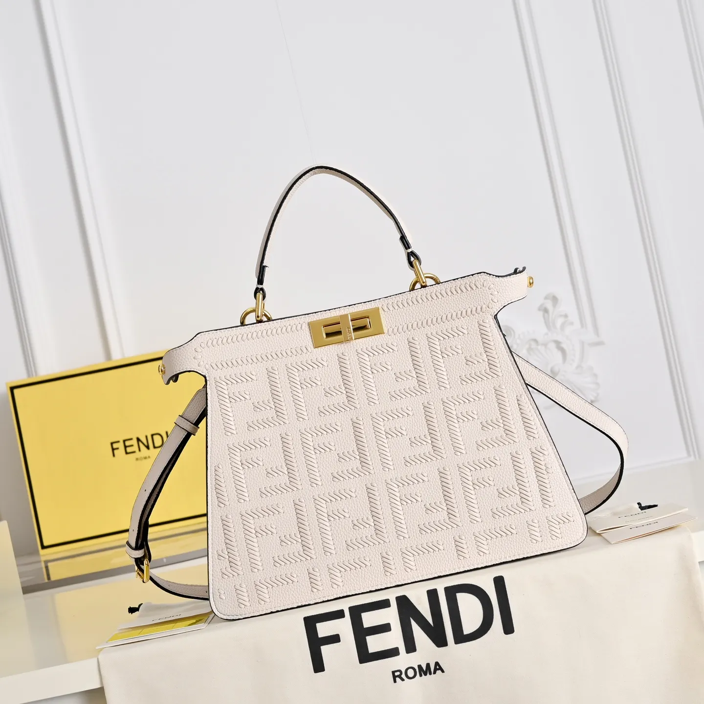 All Categories Fendi Women's Bags (Fendi) Fendi 3339