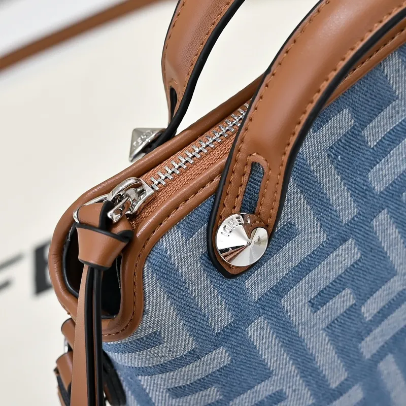 All Categories Fendi Women's Bags (Fendi) Fendi 3396
