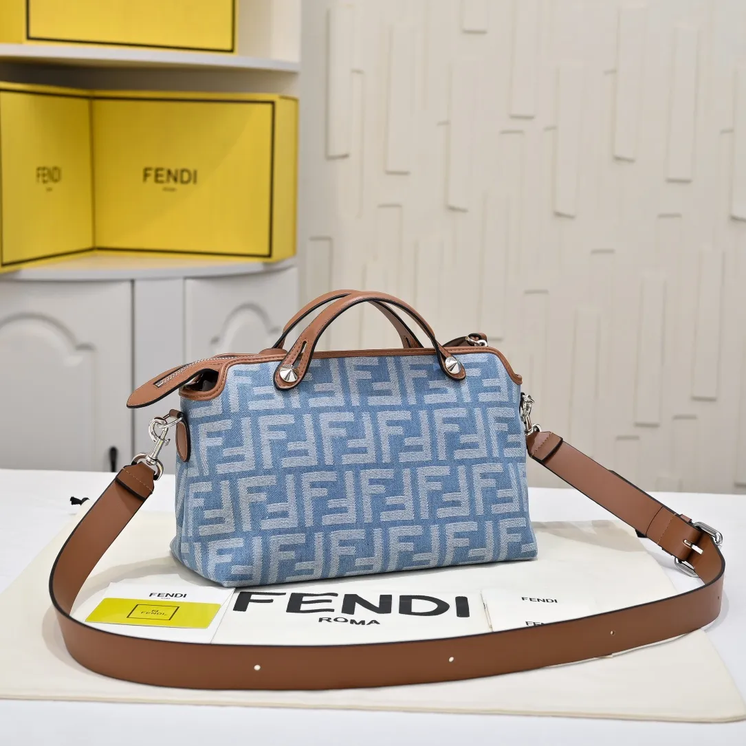 All Categories Fendi Women's Bags (Fendi) Fendi 3396