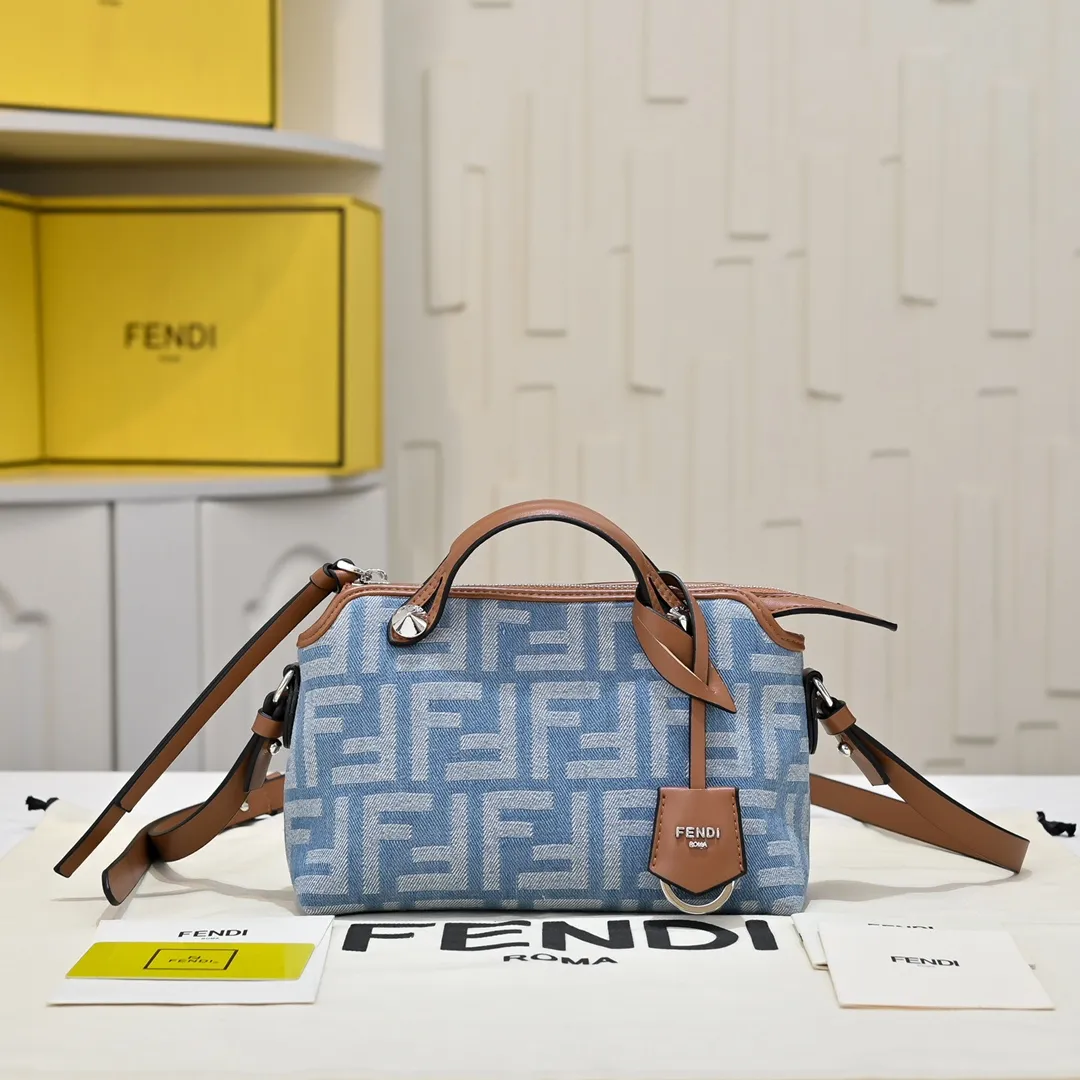 All Categories Fendi Women's Bags (Fendi) Fendi 3396