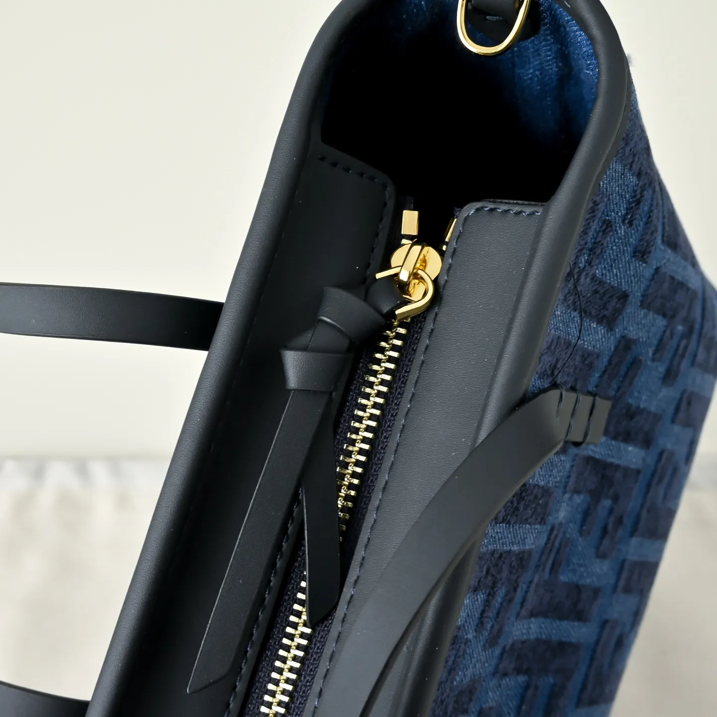 All Categories Fendi Women's Bags (Fendi) Fendi 1107