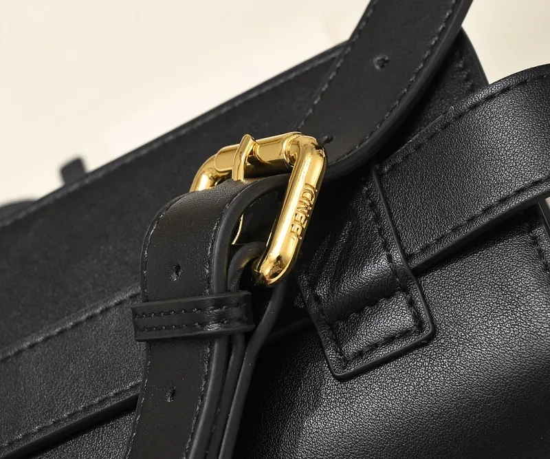 All Categories Fendi Women's Bags (Fendi) Fendi 8860