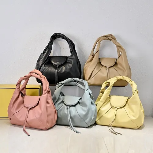 All Categories Fendi Women's Bags (Fendi) Fendi 5502