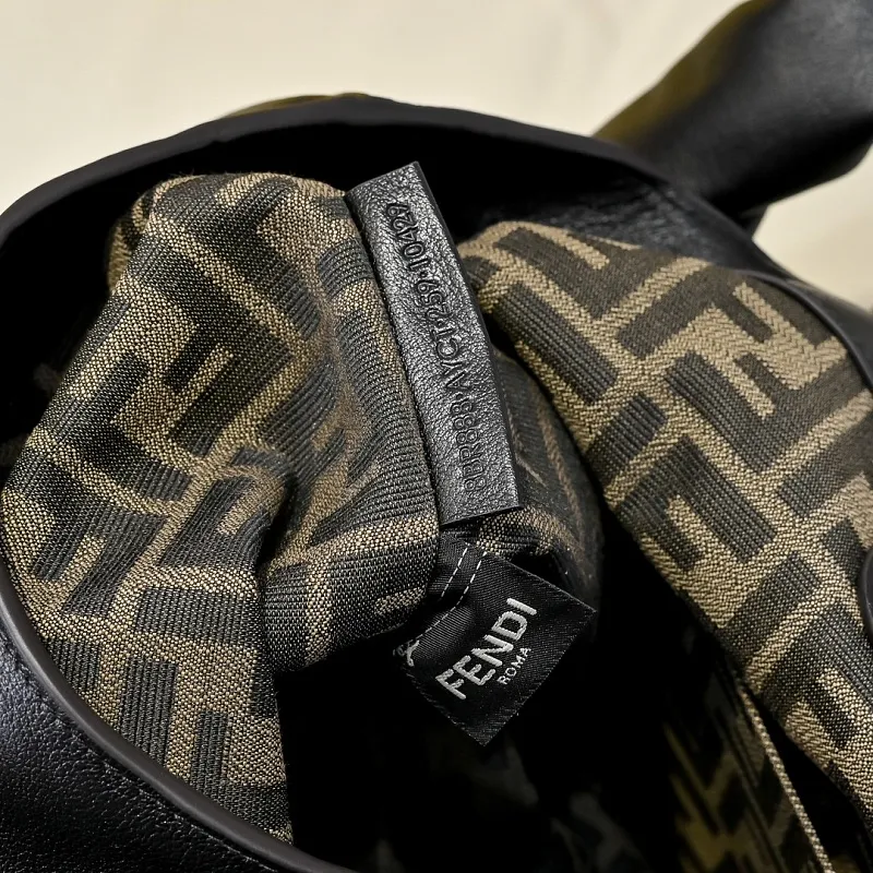 All Categories Fendi Women's Bags (Fendi) Fendi 5502