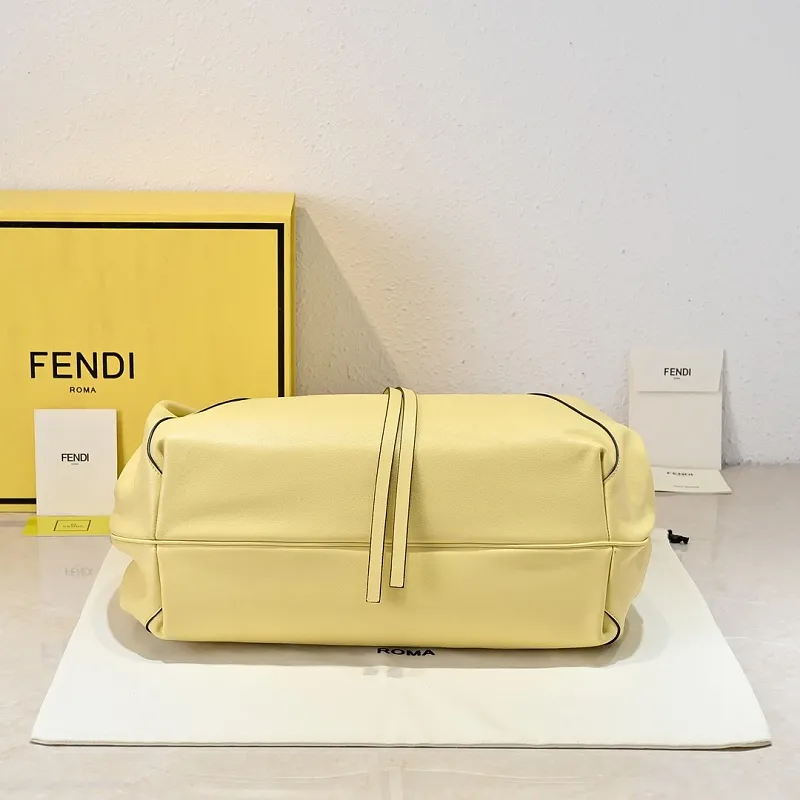 All Categories Fendi Women's Bags (Fendi) Fendi 5502
