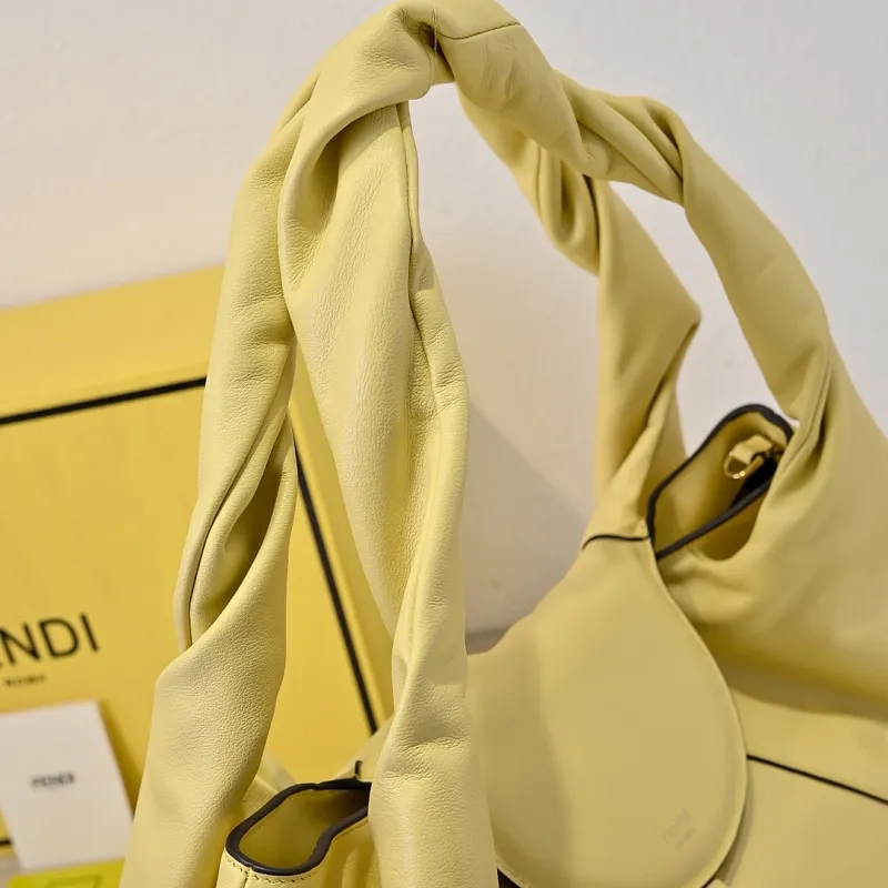All Categories Fendi Women's Bags (Fendi) Fendi 5502