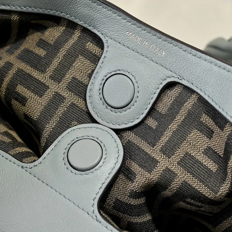 All Categories Fendi Women's Bags (Fendi) Fendi 5502