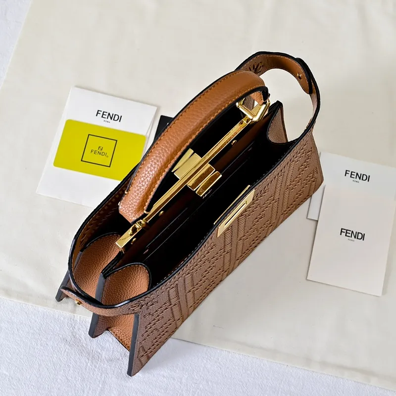 All Categories Fendi Women's Bags (Fendi) Fendi 3372