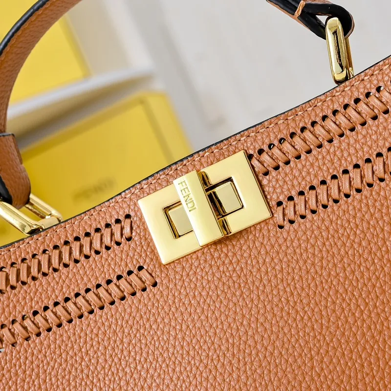 All Categories Fendi Women's Bags (Fendi) Fendi 3372