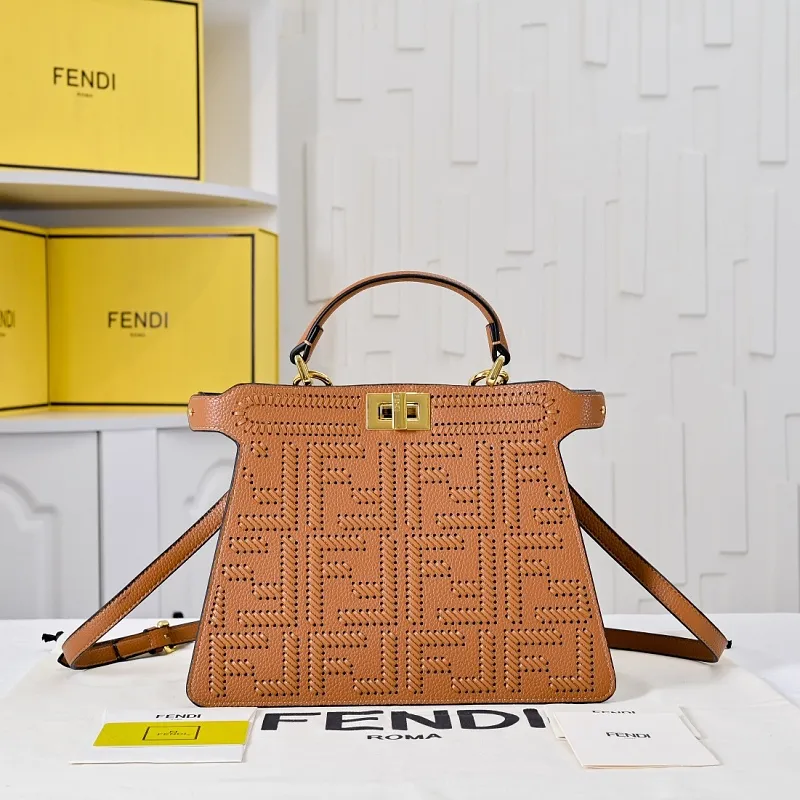 All Categories Fendi Women's Bags (Fendi) Fendi 3372