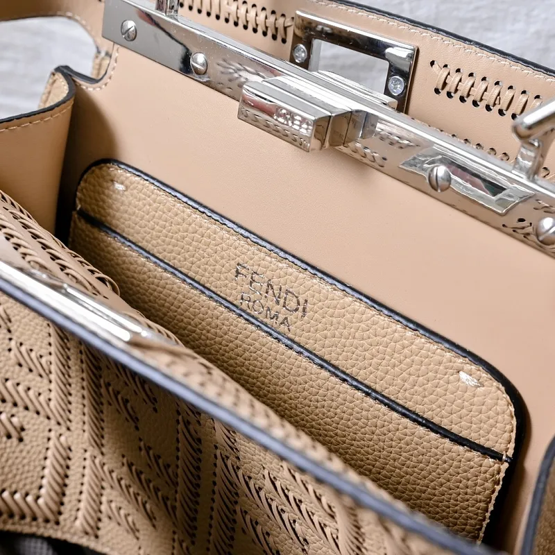 All Categories Fendi Women's Bags (Fendi) Fendi 3372