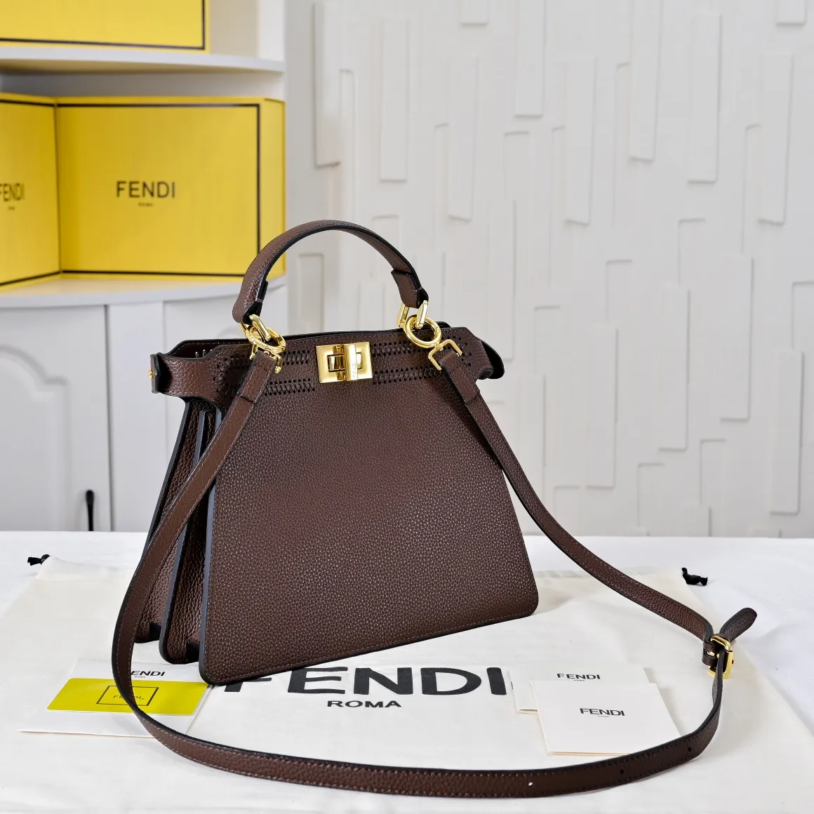 All Categories Fendi Women's Bags (Fendi) Fendi 3372