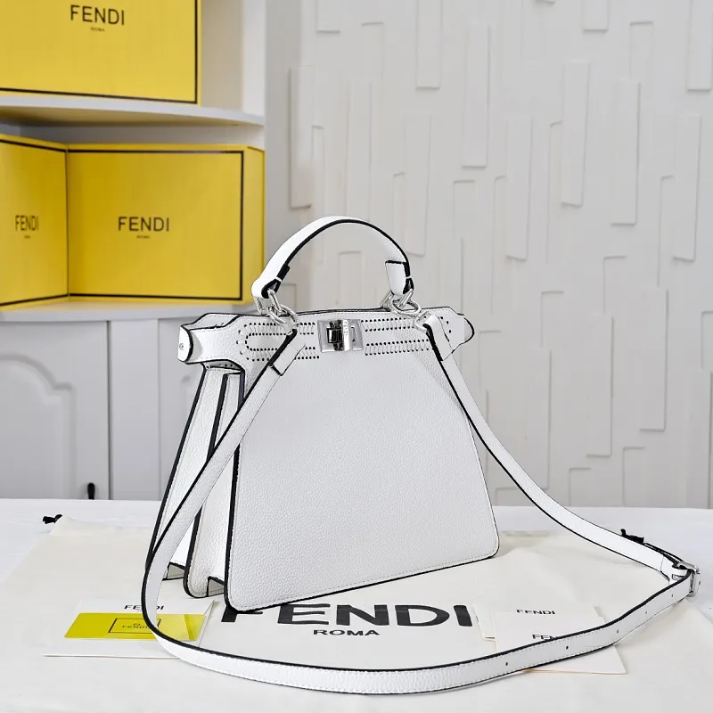 All Categories Fendi Women's Bags (Fendi) Fendi 3372